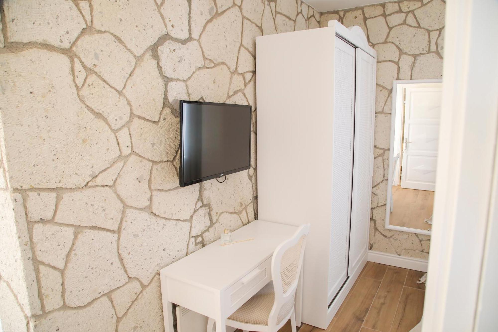 Alacati Balbadem Hotel (Adults Only) Экстерьер фото