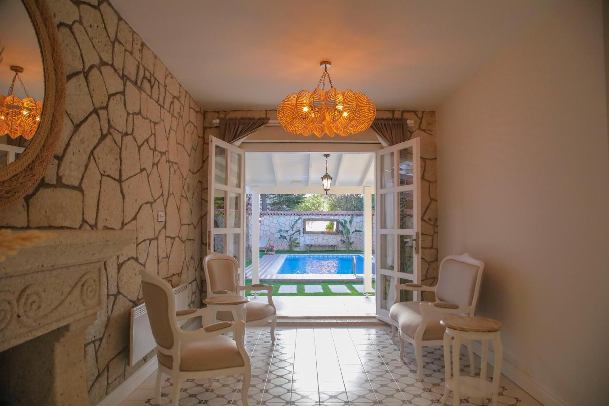 Alacati Balbadem Hotel (Adults Only) Экстерьер фото
