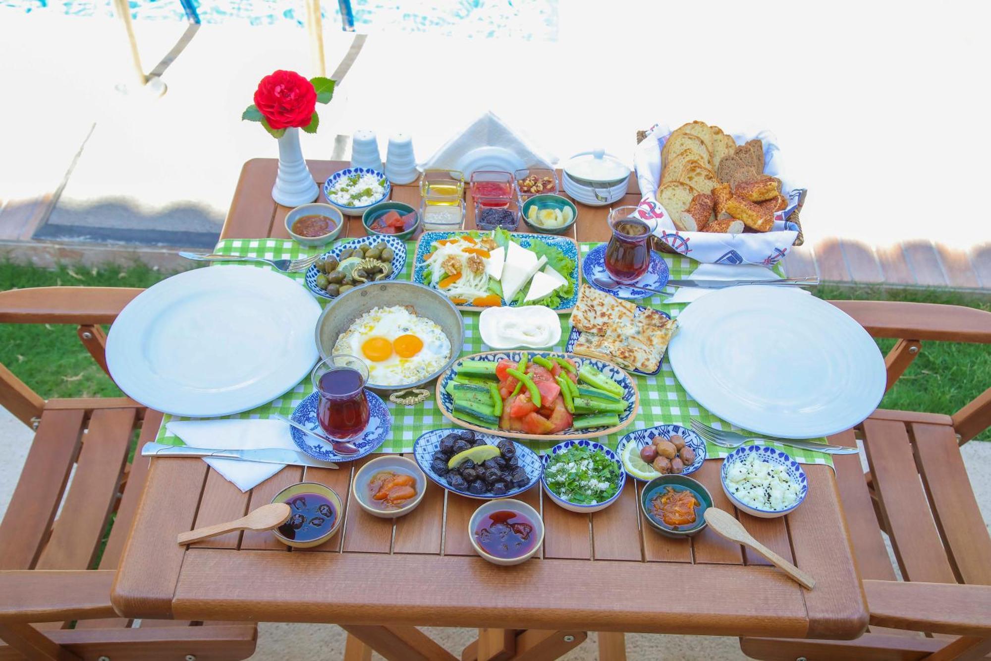 Alacati Balbadem Hotel (Adults Only) Экстерьер фото